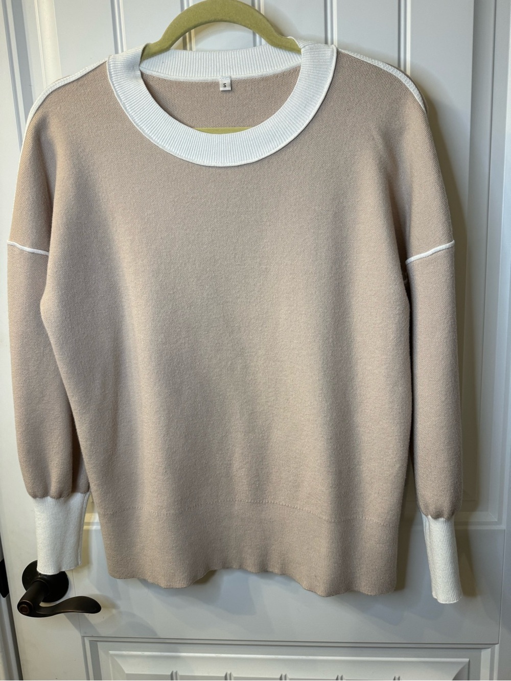 Beige and White Crewneck Women's Sweater Small Like New
